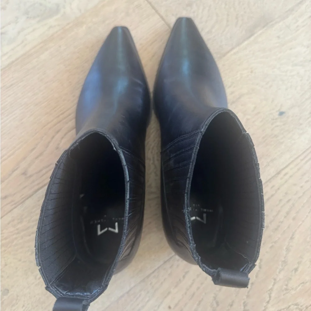 Marc Fisher Ulora Bootie Black Leather Size 8